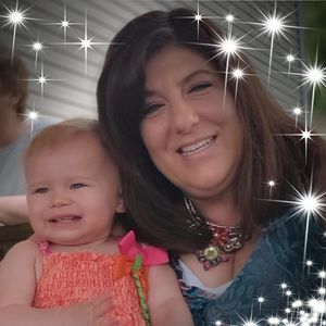 Meet your Posher, Gloria